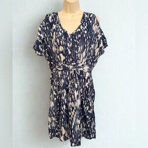 DKNY Jeans Blue & White Abstract cold shoulder Print Dress – Size L